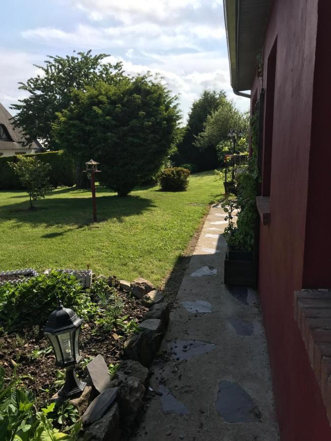 La Maison De Famille Néville Exterior foto